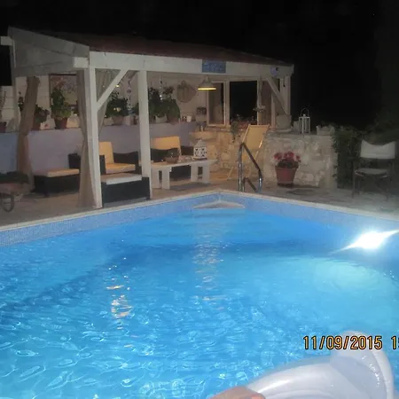 Oinochori Country house *