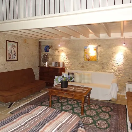 Country house Oinochori