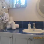 Country house Oinochori Vouni