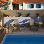 Country house Oinochori Vouni