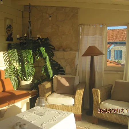 Oinochori Landhuis Vouni