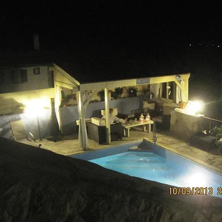 Oinochori Landhuis Vouni